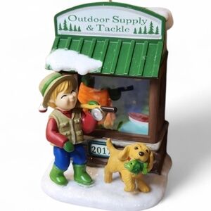 Hallmark Keepsake 2017 Christmas Ornament Outdoor Supply Shop w Box